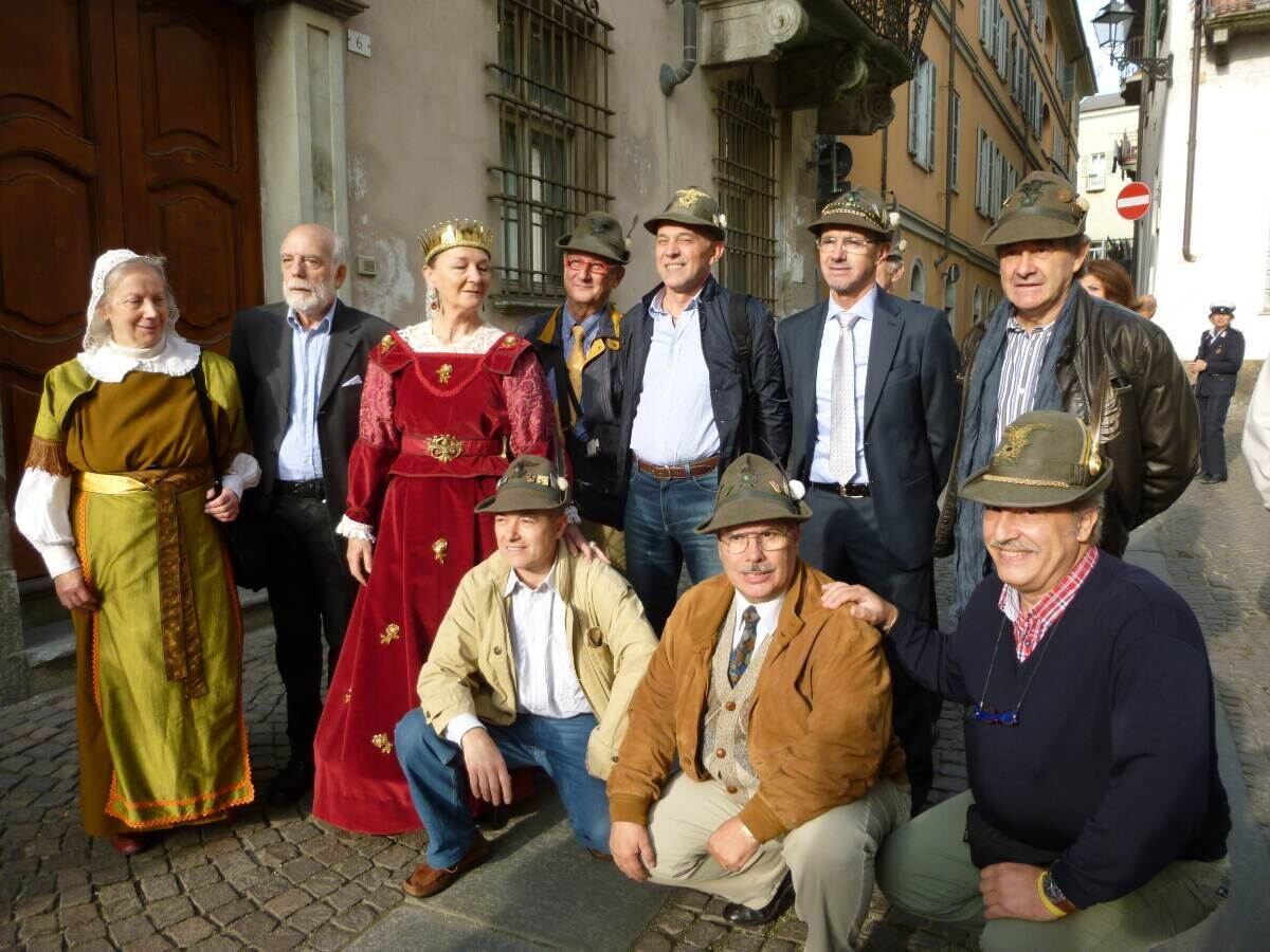 Uomini di Mondo Storia 6
